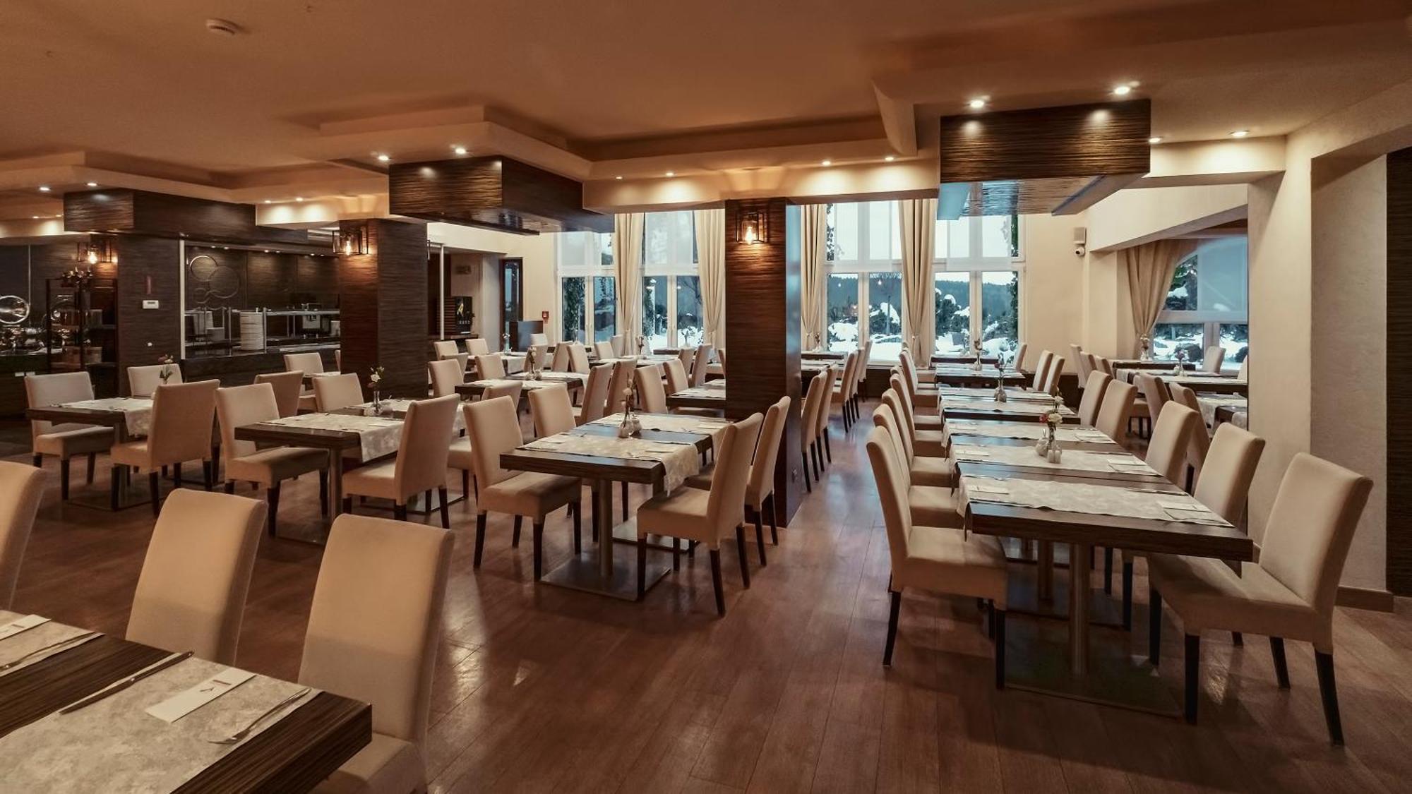 Hotel Malinowy Dwor Medical Swieradow-Zdroj